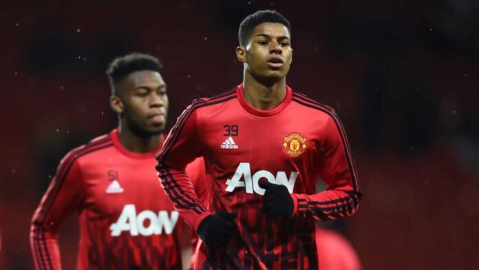 Manchester United Young Players Warming Up