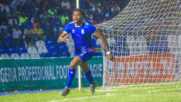 Shooting Stars Vs Kano Pillars Football Match