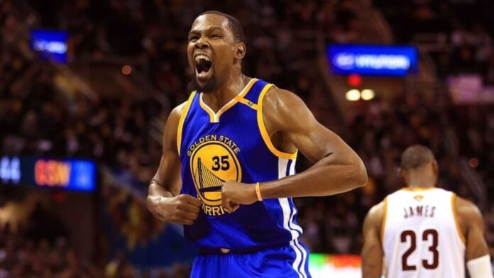 Kevin Durant Scores Against Clippers