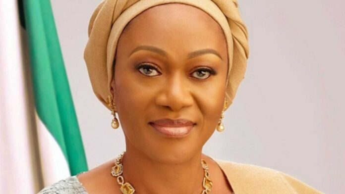 Senator Oluremi Tinubu Rice Distribution