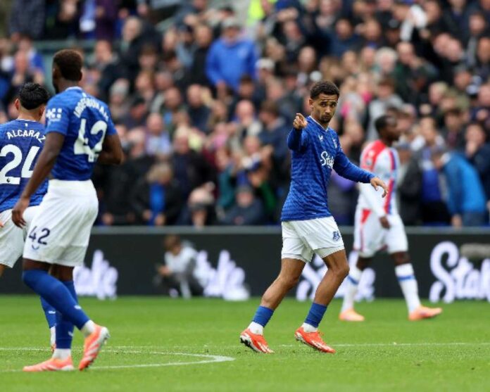 Iliman Ndiaye Playing Football