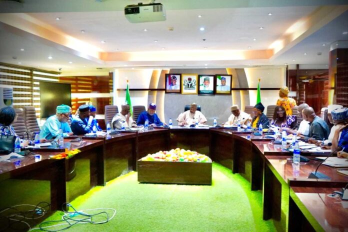 Nigerian Defense And Interior Ministers Meeting