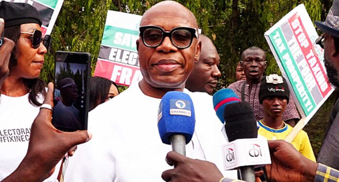 Rotimi Amaechi Protest National Assembly