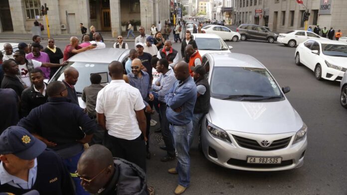 Lagos Ride Hailing Drivers Protest Against Uber Bolt
