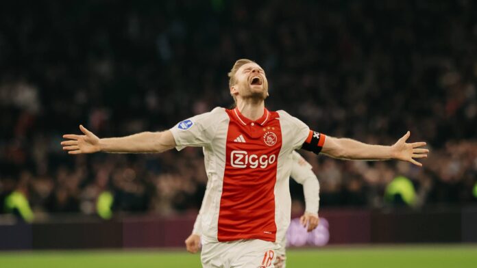 Ajax Heracles Kit Confusion Match