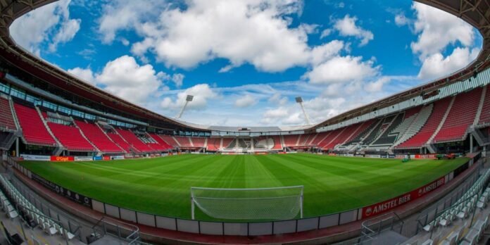 Az Alkmaar Vs Heerenveen Eredivisie Match