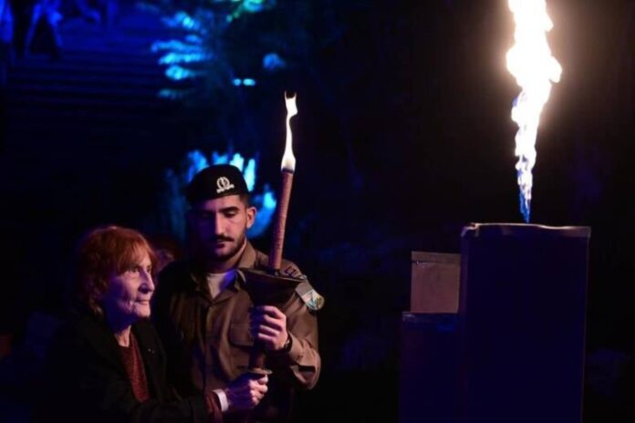 Holocaust Survivors At Yad Vashem Ceremony